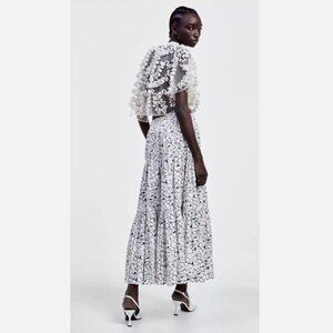 NWT Zara Maxi Floral Contemporary Minimalist Long Tiered Skirt Sz XS Bohemian